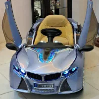 ماشین شارژی بی ام وه ۳ موتوره باطری شارژر نو آکبند|اسباب‌بازی بچه|تهران, جوادیه|دیوار