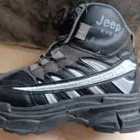 کفش|کیف، کفش، کمربند|شیراز, بریجستون|دیوار