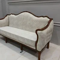 مبل کویین امیرلک همراه جلومبلی عسلی