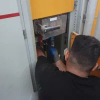 برق کار ساختمان و صنعتی