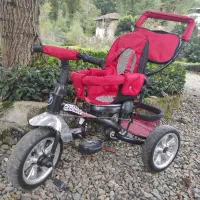 سه‌چرخه تاشو کودک