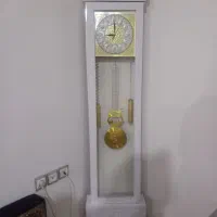 ساعت ایستاده