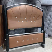 تخت خواب فلزی یک نفره با طراحی زیبا