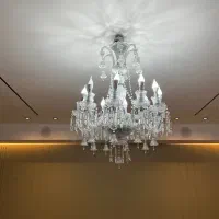 دو عدد لوستر ۱۰ شاخه با دیوار کوب