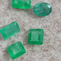 زمرد اصل کلمبیا و پنجشیر