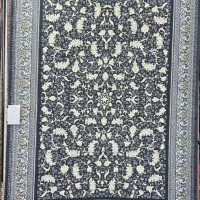 -/فرش ماشینی ترنج دار کلاسیک