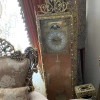 ساعت برنزی ایستاده سنگین