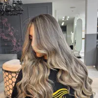 مدل  فقط با هزینه متریال
