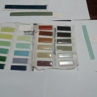 شیشه رنگی ۲سانتی مناسب برای دکور بندی مغازه لوکس