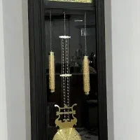 ساعت ایستاده زنگ خور شیک و سالم