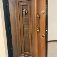 یک واحد نوساز ۱۲۰متری خوش نقشه