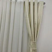 پرده در حد نو فقط یکسال نصب بود