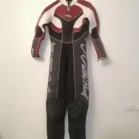 لباس غواصی ضد آب