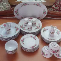 سرویس گلسرخی قدیمی