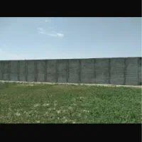 زمین چهار دیواری