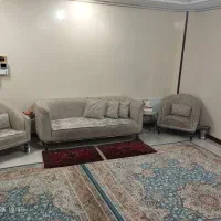 مبل و میز ناهارخوری