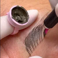 میکروبلدینگ ابرو و شلدینگ لب و خط چشم (مدل)
