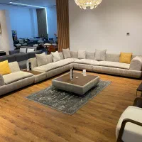 فروشنده  با سابقه مبلمان راحتی