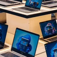 فروش اقساط لپ تاپ بدون پیش/تحویل فوری/قیمت مناسب|رایانه همراه|تهران, میرداماد|دیوار