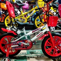 فروش همراه گارانتی سه چرخه رنگ بندی جدید|اسباببازی بچه|مشهد, یاغون آباد|دیوار