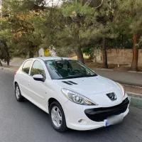 ۲۰۷ اتومات ‌مدل۹۶ سفید استثنایی‌کم‌کار