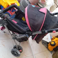 کالسکه و نینی لای لای