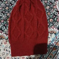 کلاه بافتنی شیک طرح لوزی (رنگ قرمز لاکی