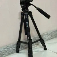 سه پایه دوربین عکاسی