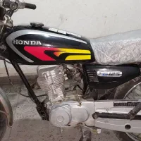 موتورسیکلت پارکینگی