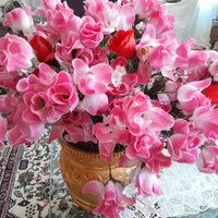 گلهای مصنوعی با گلدانهای سفالی و سبد حصیری|گل مصنوعی|ارومیه, |دیوار