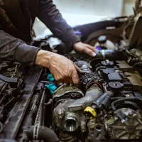 تعمیرات تخصصی خودروهای چینی با 30 درصد تخفیف