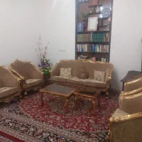 مبل نیمه سلطنتی