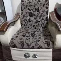 دو عدد مبل تک نفره