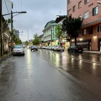 کد ۵۵۵۵ رهن و اجاره مغازه بر اصلی ناصر خسرو|اجارهٔ مغازه و غرفه|بندر انزلی, سی متری|دیوار