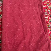پارچه نو قرمز-زرشکی