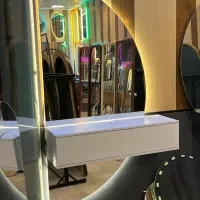 اینه لایت|آینه|قم, آزادگان|دیوار