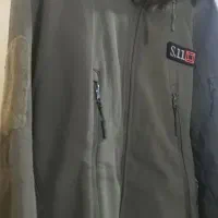 کاپشن|لباس|کرج, مصباح|دیوار