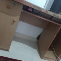 میز کامپیوتر و تحریر