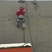 پیچ رولپلاک سنگ نما با طناب بندباز|خدمات پیشه و مهارت|بهارستان, |دیوار