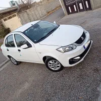 ماشین بدون رنگ و بدون خط و خش