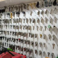 کلید سازی.کپی ریموت.تعمیرات قفل مرکزی خودرو