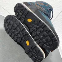 کفش کوهنوردی استوک اورجینال مندل آلمان درصدرا|کیف، کفش، کمربند|صدرا-فارس, فاز ۱|دیوار