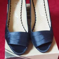 کفش و اسکیت برای فروش