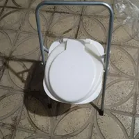 توالت فرنگی تاشو