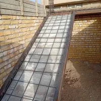خانه نیمه ساخته جابه