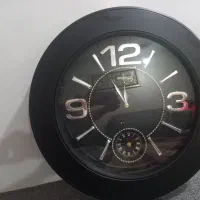 ساعت دیواری