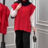 وست با رنگ جذاب قرمز و قیمت باورنکردنی