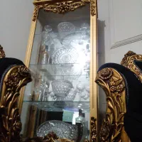 ویترین چوبی طلایی سه طبقه در حد نو|بوفه، ویترین، کنسول|تهران, شکوفه|دیوار