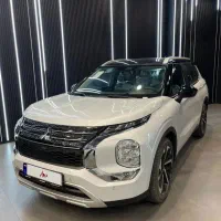 میتسوبیشی اوتلندر اچ لاین ۲۰۲۳