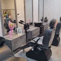 اجاره میزناخن، رنگ ،کوپ و شنیون، یونیت مژه و میکاپ
